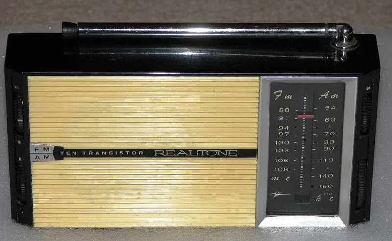 The Voice That Knew Which Roads Were Closed: When Local Radio Was the Internet